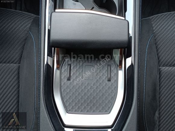 RENAULT AUSTRAL 2024 MODEL 1.3 ALPİNE CAM TAVAN+ELKTRİKLİ BAGAJ