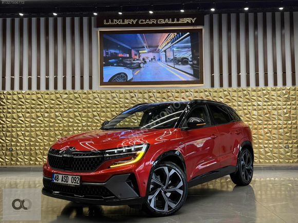 2025 ÇIKIŞ HATASIZ BOYASIZ 20.000KM ÖZEL RENK TAM DOLU CAM TAVAN