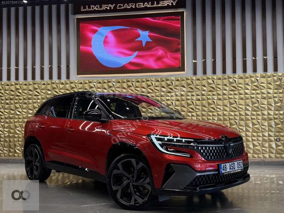 2025 ÇIKIŞ HATASIZ BOYASIZ 20.000KM ÖZEL RENK TAM DOLU CAM TAVAN