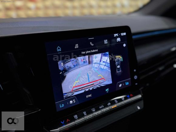 2025 ÇIKIŞ HATASIZ BOYASIZ 20.000KM ÖZEL RENK TAM DOLU CAM TAVAN