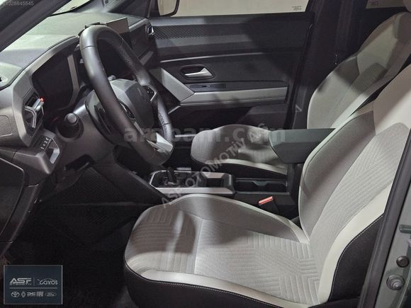 ASF Renault'tan 2025 Duster 1.3 Otomatk Techno Orij-TakasDesteği