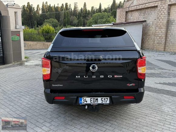 2021 HATASİZ 53 BİNDE AKSESUARLİ CEKİ DEMİRLİ 4X4