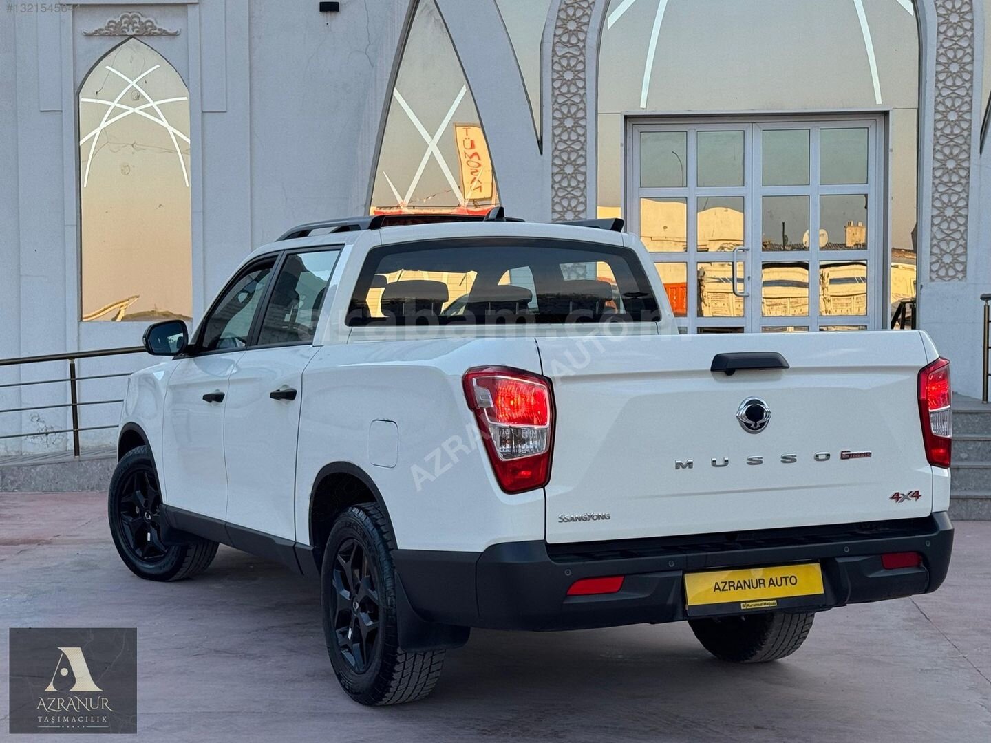 Galeriden KGM SsangYong Musso Grand 2.2 D Platinum Plus 2023 Model Gaziantep 28.000 km Beyaz 7
