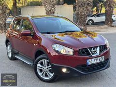 DEĞİŞENSİZ 47.000 Km'de İlk Sahibinden Cam Tavanlı Qashqai