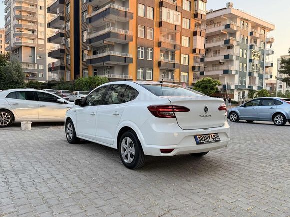 Sefa Auto'dan sıfır denginde taliant uygun!