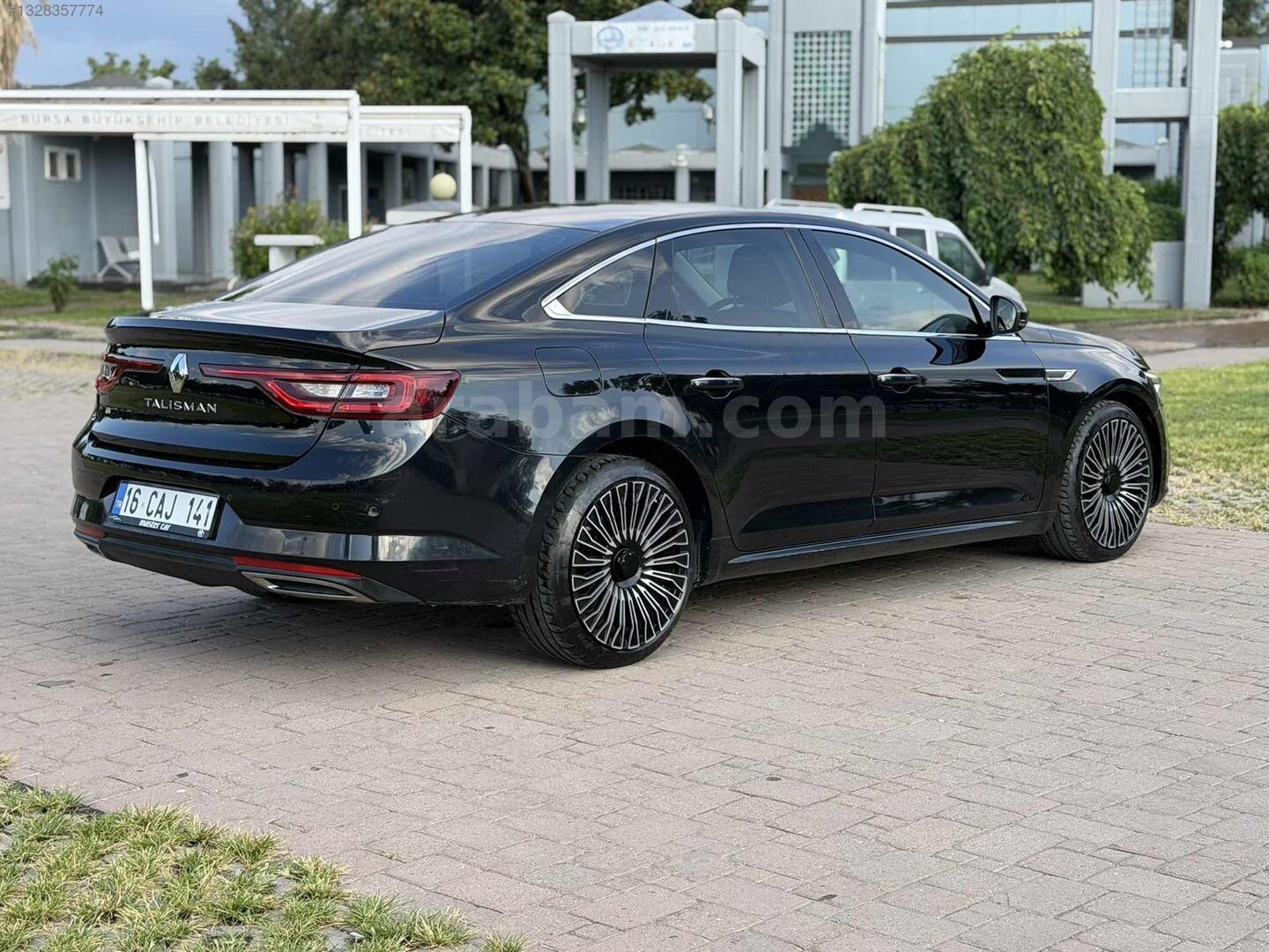 Galeriden Renault Talisman 1.6 dCi Touch 2018 Model Bursa 225.000 km Siyah 6