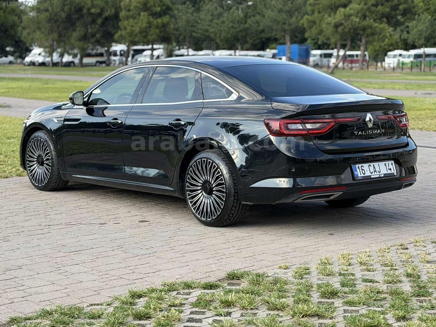 Galeriden Renault Talisman 1.6 dCi Touch 2018 Model Bursa 225.000 km Siyah 4