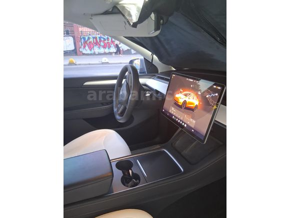 Sahibinden Tesla Model Y Performance (Legacy) 2023 Model