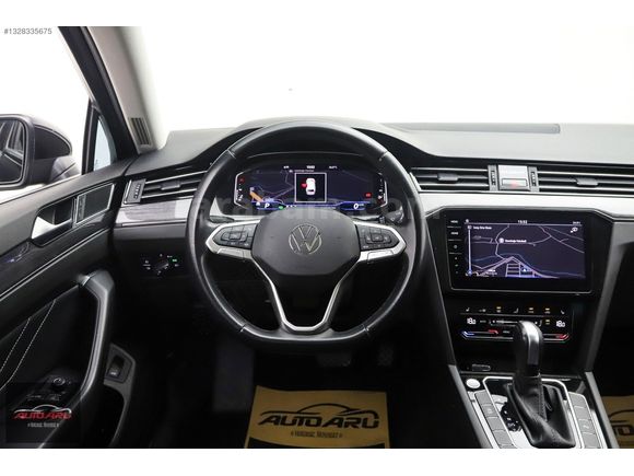 2023 PASSAT*VARIANT ELEGANCE*HAYALET*NAVİGASYN*CAM TAVAN*BAKIMLI