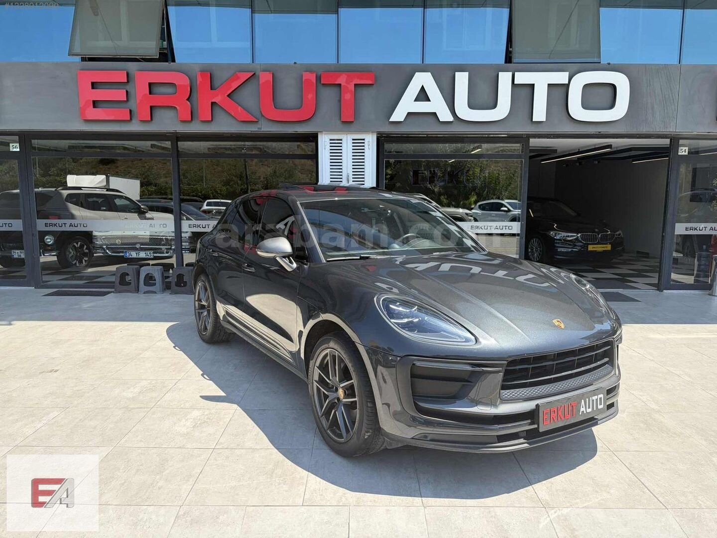 Galeriden Porsche Macan 2.0 T 2022 Model İstanbul 46.900 km Füme 1