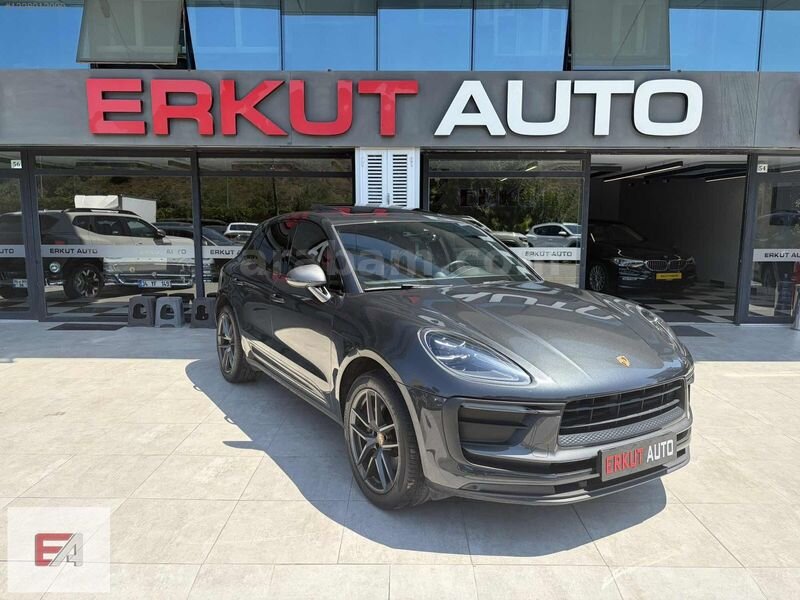 Galeriden Porsche Macan 2.0 T 2022 Model İstanbul 46.900 km Füme