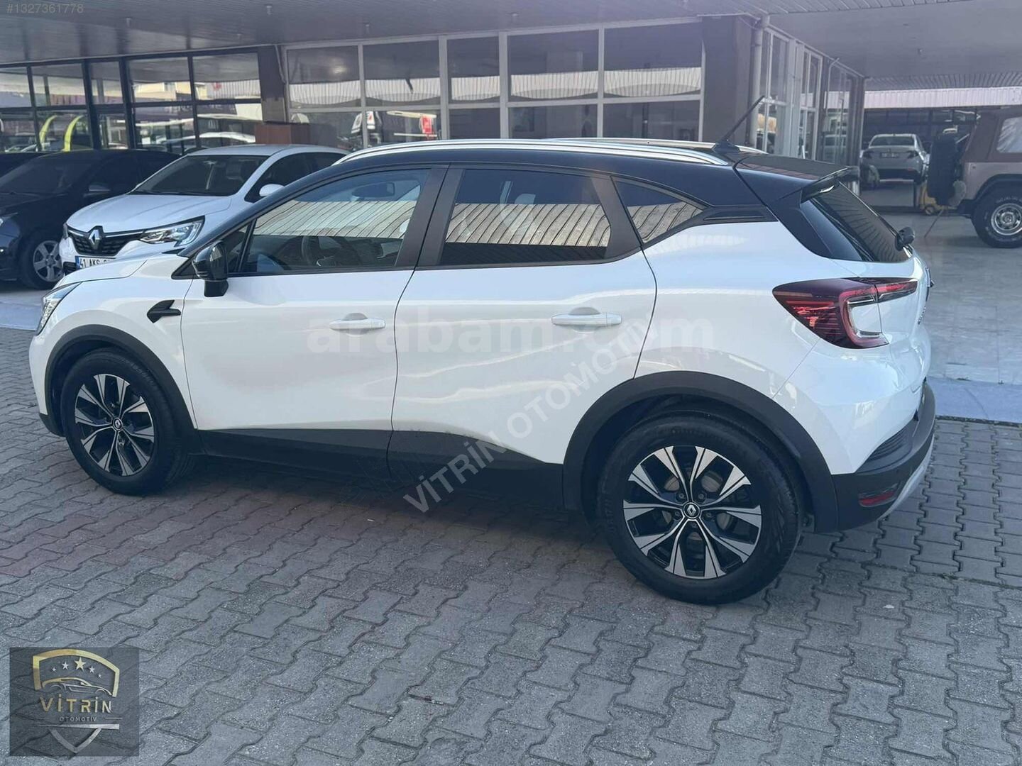 Galeriden Renault Captur 1.3 TCe Touch Plus 2023 Model Kocaeli 45.000 km Beyaz 5