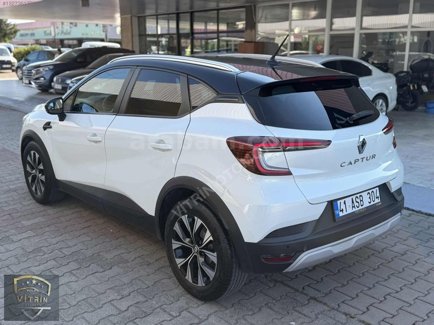 Galeriden Renault Captur 1.3 TCe Touch Plus 2023 Model Kocaeli 45.000 km Beyaz 6