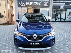 BERK OTO'DAN/HATASIZ/BOYASIZ/SERVİS BAKMLI/DÜŞÜK KM/KARTA TAKSİT