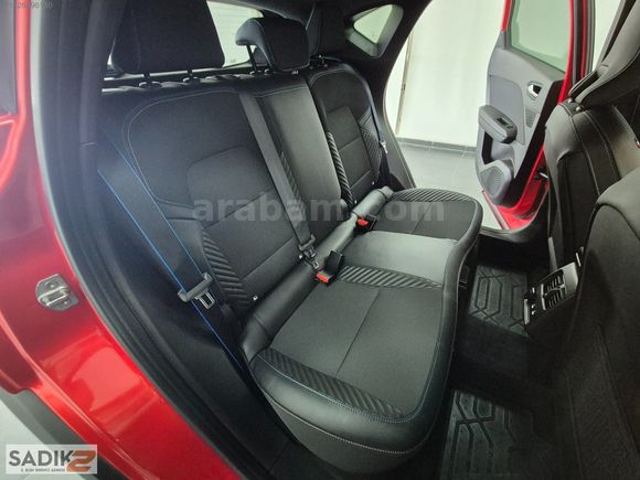 SADIK2'DEN 2025 CAPTUR 1.3 TCE MHEV ESPRIT ALPINE EDC 160 Ç.RENK