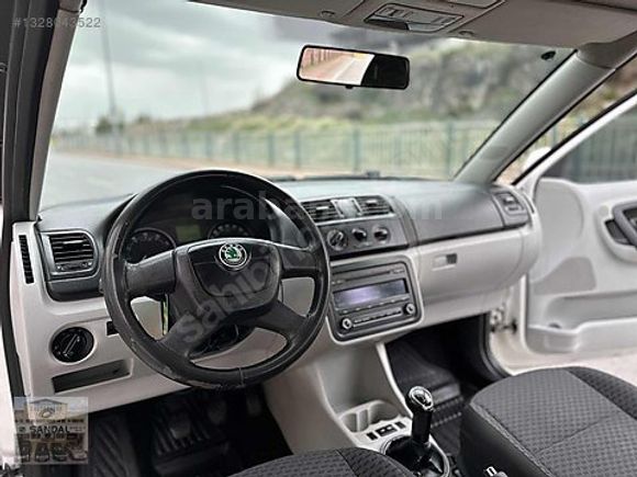 *SANDAL*2011 1.4 FABİA*KLİMA*MERCEK*DOLUSU*240 KM*FIRSAT ARACI!!