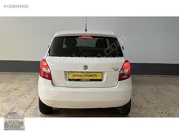 *SANDAL*2011 1.4 FABİA*KLİMA*MERCEK*DOLUSU*240 KM*FIRSAT ARACI!!