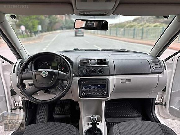*SANDAL*2011 1.4 FABİA*KLİMA*MERCEK*DOLUSU*240 KM*FIRSAT ARACI!!