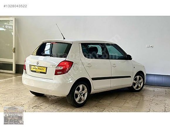*SANDAL*2011 1.4 FABİA*KLİMA*MERCEK*DOLUSU*240 KM*FIRSAT ARACI!!