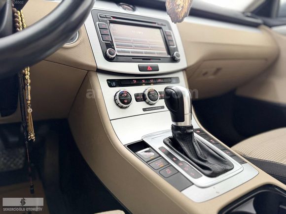 ŞEKERCİOĞLU AUTO"DAN VW CC 2.0TDİ BOYASIZ DÜŞÜK KM SUNROF