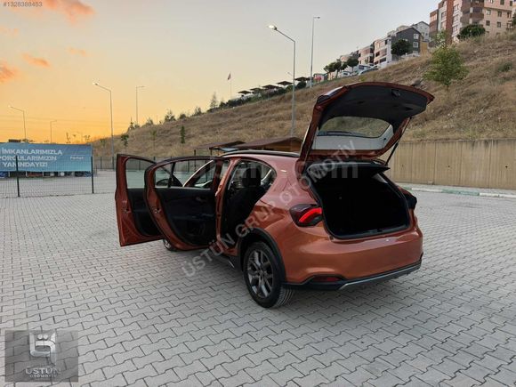 2022 MODEL 1.4 EGEA CROSS URBAN KM-69.BİN