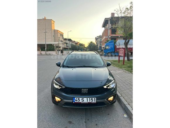 LANSMAN RENK 2022 MODEL EGEA CROSS 35 BİN KM'DE