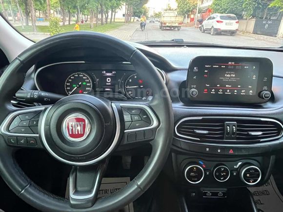 LANSMAN RENK 2022 MODEL EGEA CROSS 35 BİN KM'DE