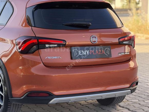 EMY PLAZADAN SIFIR KOKULU EGEA CROSS