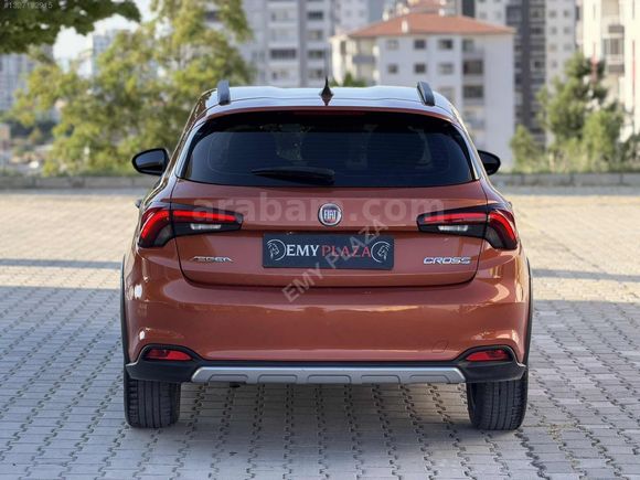 EMY PLAZADAN SIFIR KOKULU EGEA CROSS