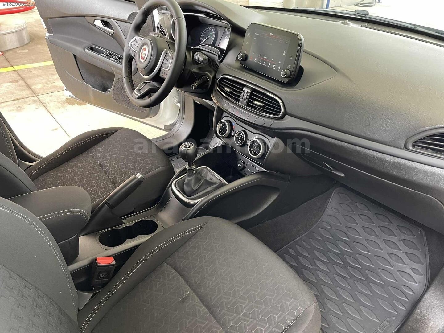 2023 1.4 FİRE EGEA CROS URBAN HATASIZ BOYASIZ GARANTİLİ 6