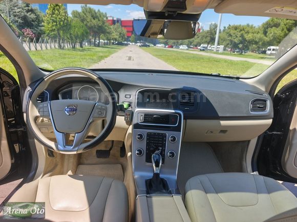 HATASIZ 2016 MODEL VOLVO S60 2.0 DİZEL OTOMATİK 190 BG ADVENCE