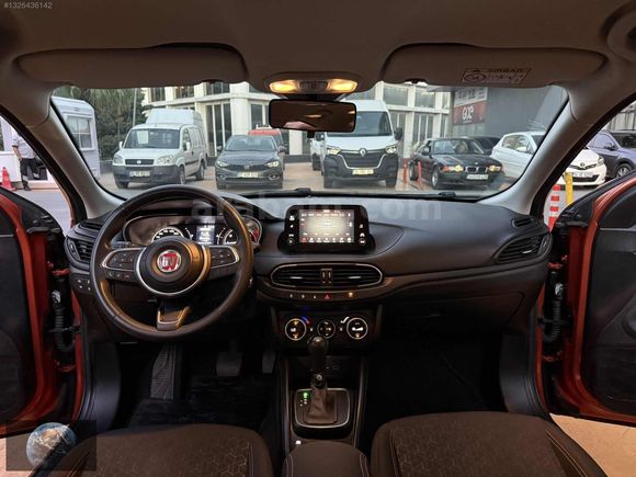 2024 MODEL EGEA CROSS OTOMATIK FUL SERVİS BAKIMLI İLK ELDEN