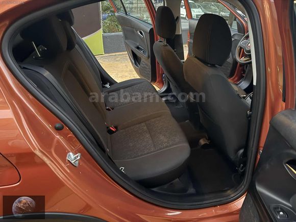 2024 MODEL EGEA CROSS OTOMATIK FUL SERVİS BAKIMLI İLK ELDEN