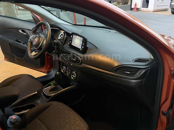 2024 MODEL EGEA CROSS OTOMATIK FUL SERVİS BAKIMLI İLK ELDEN