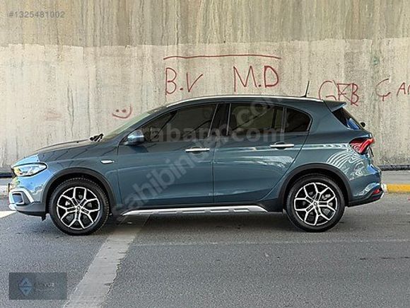 2025 EGEA CROSS LOUNG E1.6 MULTİJET SADECE 7 BİN KMDE....