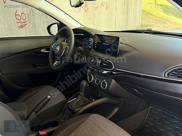 2025 EGEA CROSS LOUNG E1.6 MULTİJET SADECE 7 BİN KMDE....