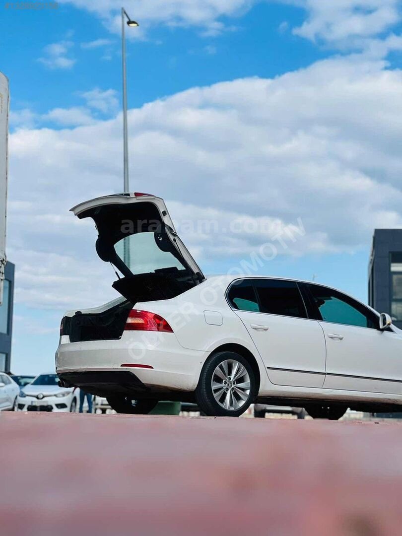 Galeriden Skoda SuperB 1.6 TDI Elegance 2013 Model Mardin 285.000 km Beyaz 5