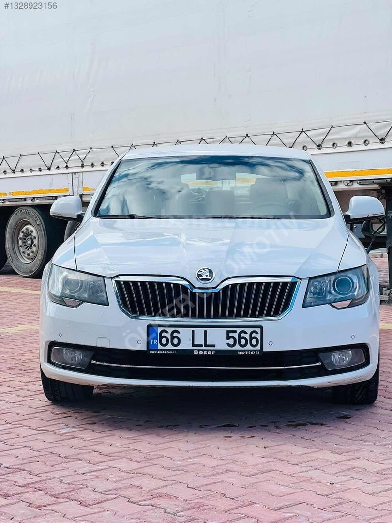 Galeriden Skoda SuperB 1.6 TDI Elegance 2013 Model Mardin 285.000 km Beyaz 2