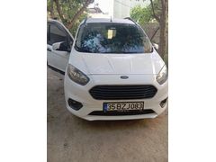 Sahibinden Ford Tourneo Courier 1.0 EcoBoost Titanium Plus 2023 Model  750.000 km Beyaz