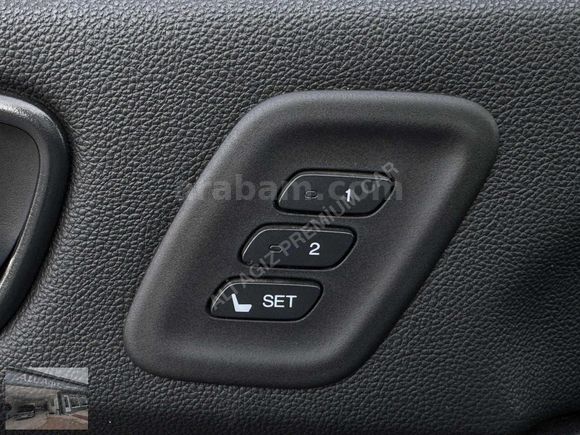HATASIZ BOYASIZ EXECUTİVE CAM TAVAN LANSMAN RENK 4*4 CR-V