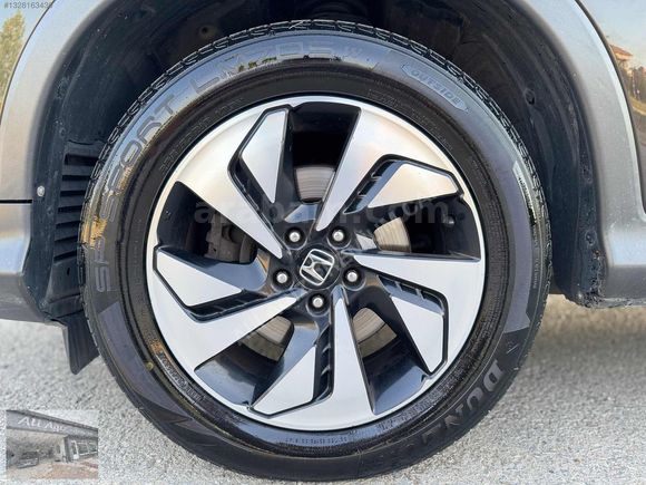 HATASIZ BOYASIZ EXECUTİVE CAM TAVAN LANSMAN RENK 4*4 CR-V