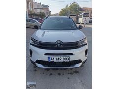 ÖZGÜR OTOMOTİV DEN C5 AİRCROSS CAM TAVANLI