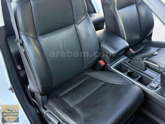 75'BİNDE/İLK SAHİBİNDEN/BOYASIZ/HONDA SERVİS BAKIMLI CRV