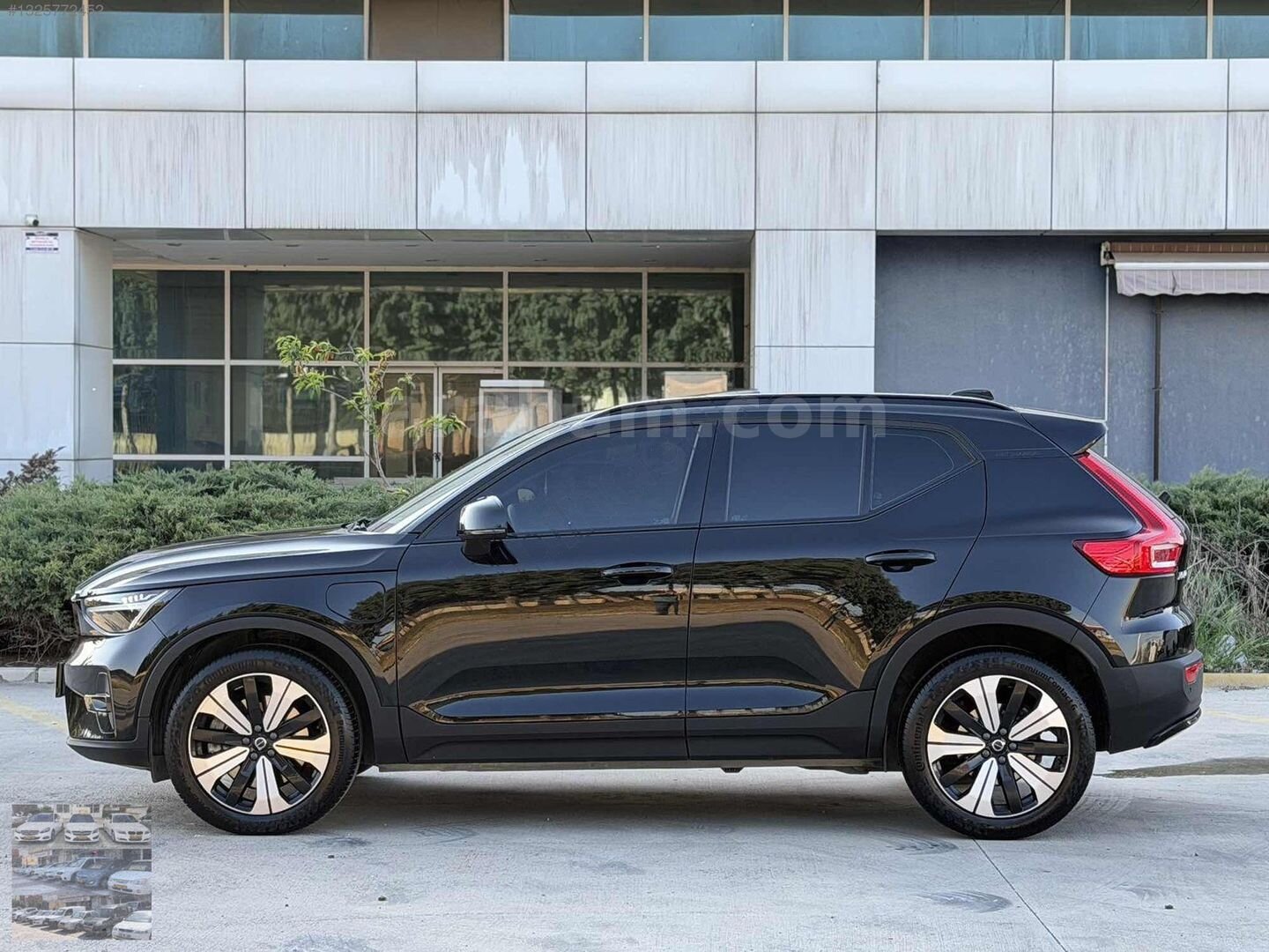 ''BİGA OTOMOTİV'' VOLVO XC40 1.5 T5 Hybrid Recharge Plus Dark 5