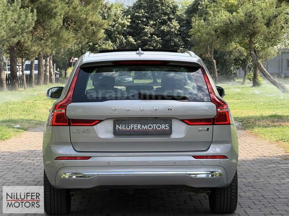 2022-BOYASIZ VOLVO XC60 B4 PLUS BRIGHT + İÇİ BEJ