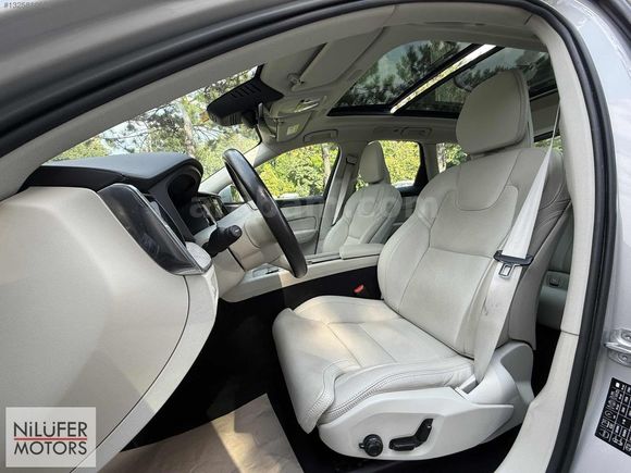 2022-BOYASIZ VOLVO XC60 B4 PLUS BRIGHT + İÇİ BEJ
