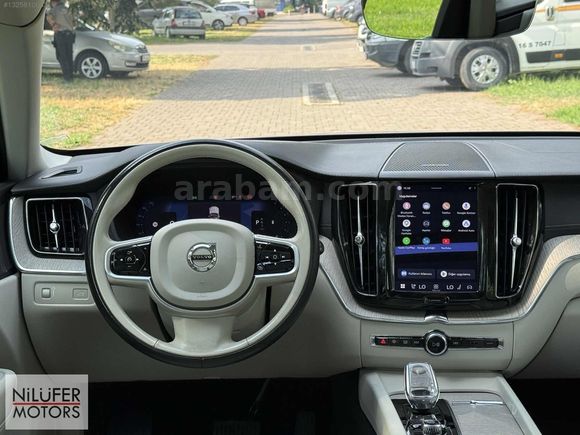 2022-BOYASIZ VOLVO XC60 B4 PLUS BRIGHT + İÇİ BEJ