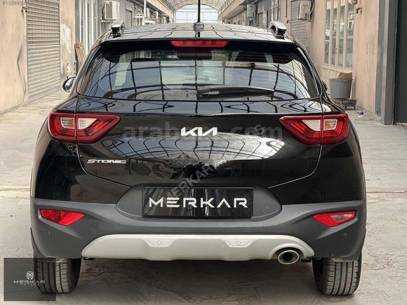 MERKAR'DAN 2021 KİA STONİC 1.4MPI ELEGANCE HATASIZ BOYASIZ