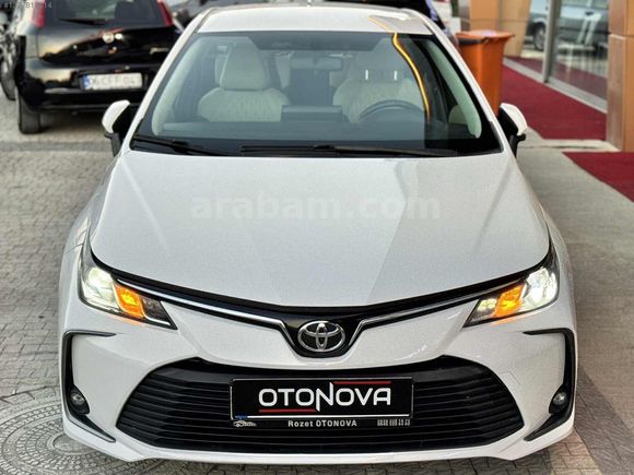 COROLLA -DREAM - ÇİFT RENK -OTOMATİK