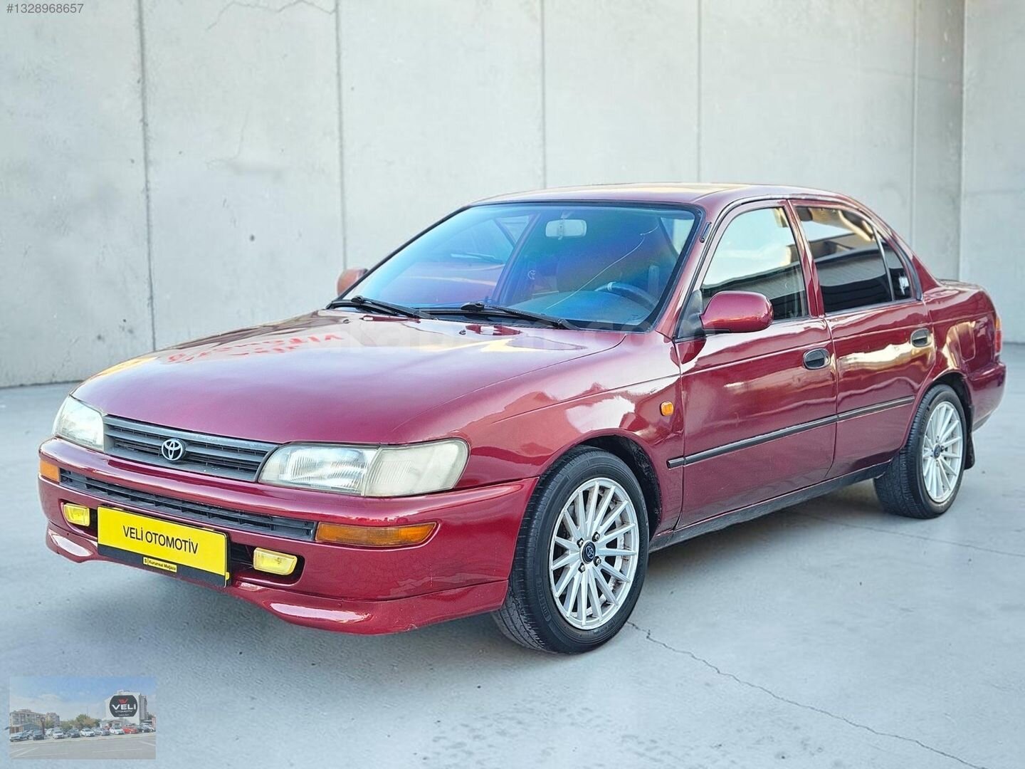 Galeriden Toyota Corolla 1.6 XEi 1996 Model Balıkesir 365.000 km Bordo 4